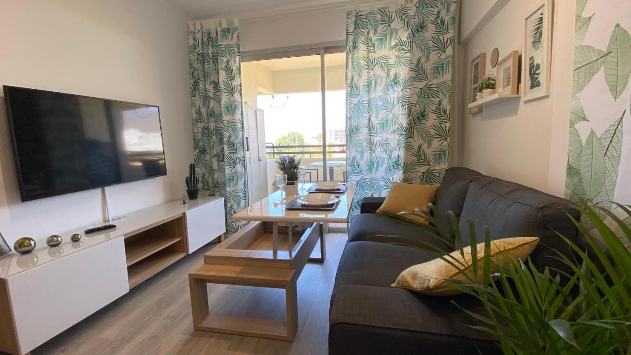 Enjoy A Sunny Apartment With Pool Next To The Sea Costa Adeje  Kültér fotó